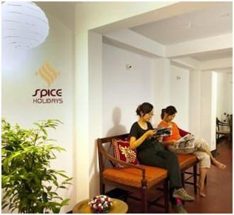 ホテルSpice Holidays Kochi エクステリア 写真